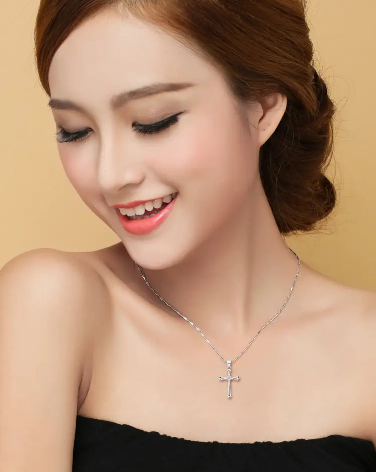 Fashionable Women's Necklace with Bold Cross Pendant